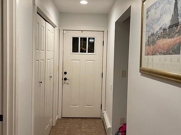 Entryway & Coat Closets