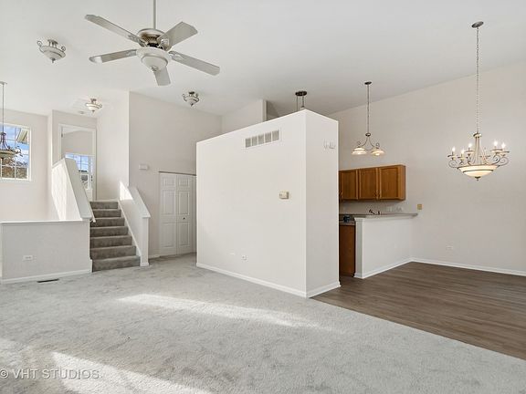 5th image of 397 Gladstone Ln #52-4