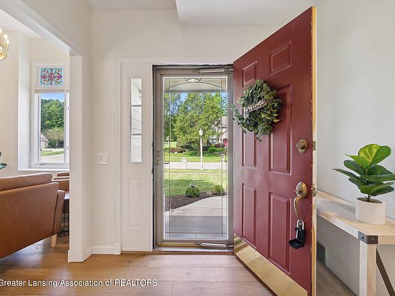 3rd image of 2412 Cheltingham Blvd