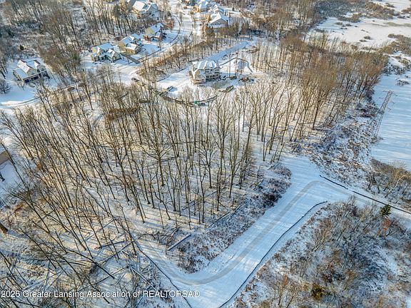 5th image of 3726 Crane Cir
