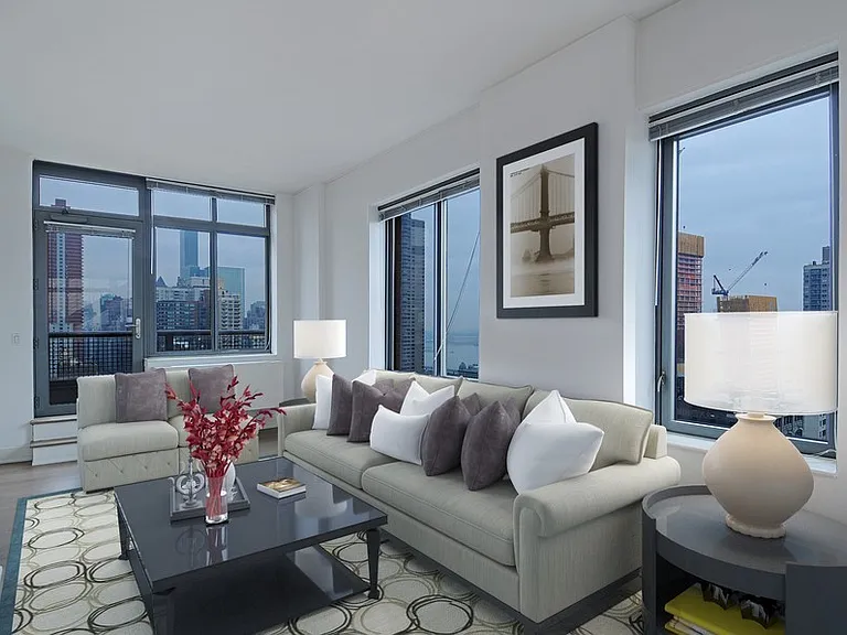 222 E 34th St #2404 — Photo 1