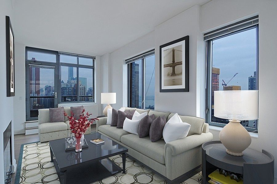 1st image of 222 E 34th St Lobby 2