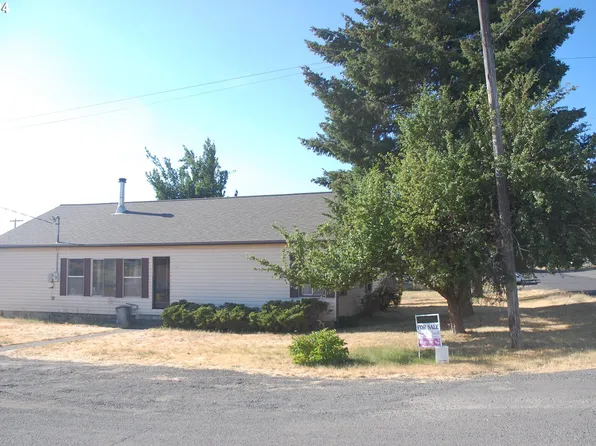 314 W Well St, Condon, OR 97823
