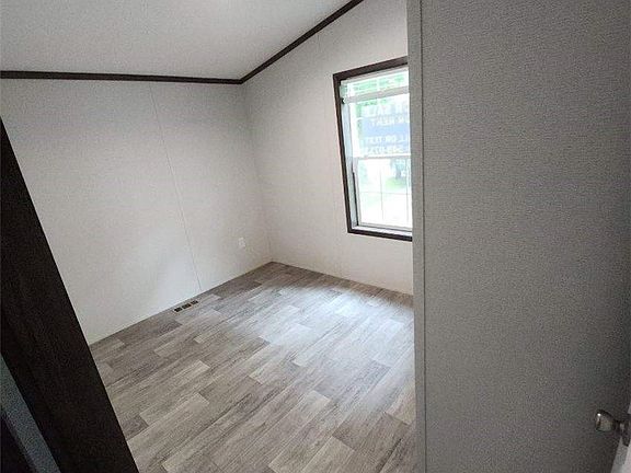 5th image of 1356 Breesport Rd Lot 8