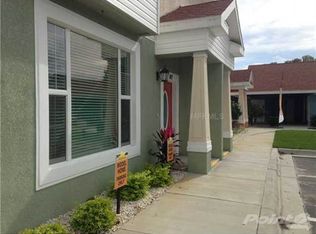 187 Alexander Woods Dr, Plant City, FL 33563