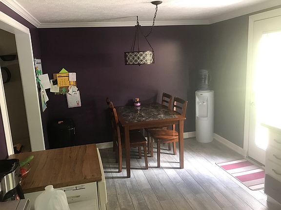 3rd image of 9817 Belden Dr