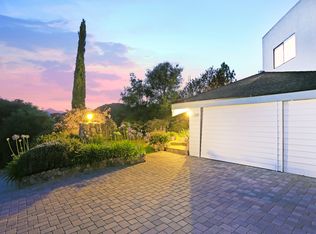25769 Vista Verde Dr, Calabasas, CA 91302