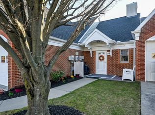 48 W Village Rd, Newark, DE 19713