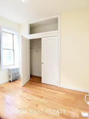 Rented by Sunrise Real Estate | media 23