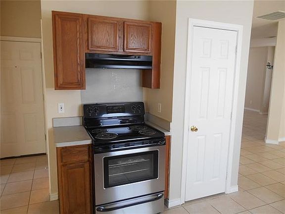 5th image of 4723 Saint Francis Ave