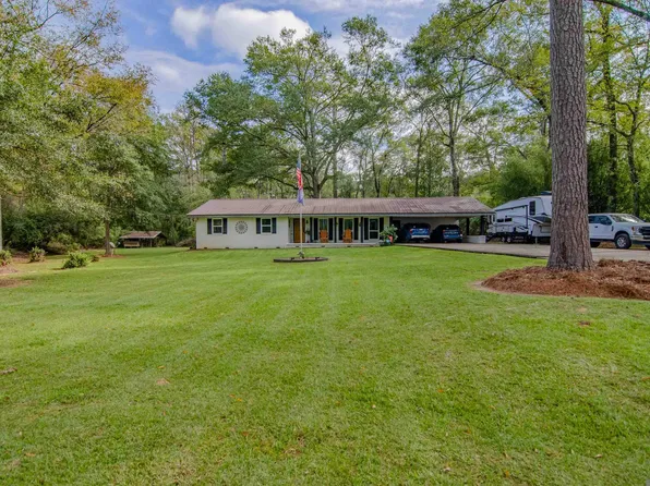 11735 Old South Dr, Clinton, LA 70722