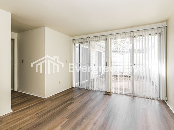 3rd image of 5708 Troy Villa Blvd