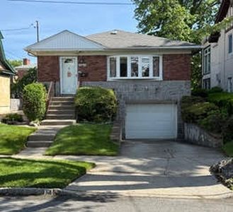 157-51 12th Rd #1, Whitestone, NY, 11357