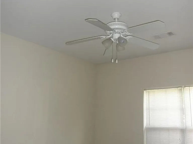 3374-3378 Audubon Rd — Photo 7