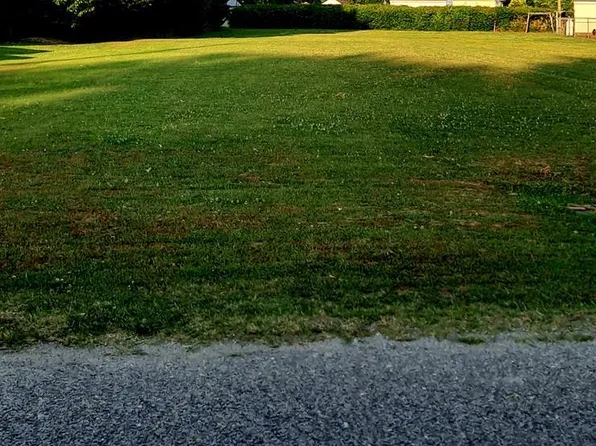 907289 Cleveland St, Roanoke Rapids, NC 27870