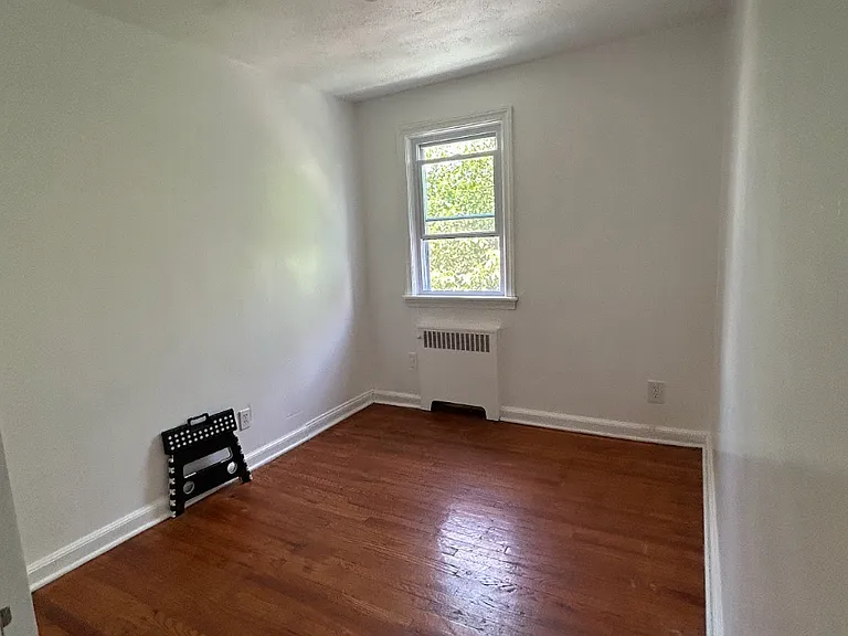 317 Copley Rd — Photo 6