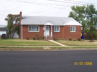 5869 2nd St S, Arlington, VA 22204