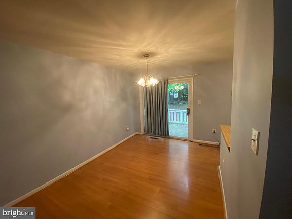3rd image of 14364 Southgate Ct