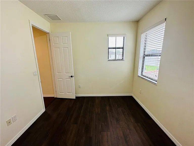 3512 SW 93rd Ave — Photo 21