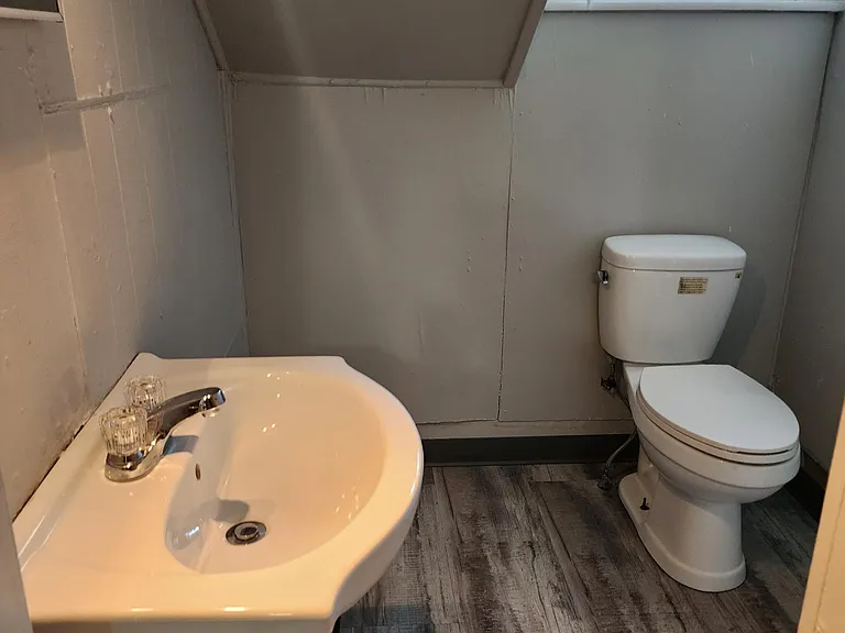 919 Osborne St #3 — Photo 7