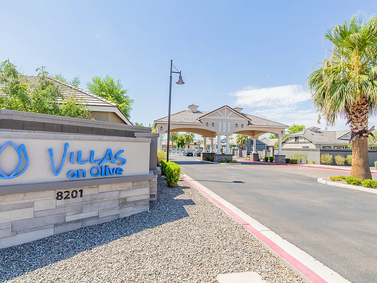 Villas on Olive — Photo 20