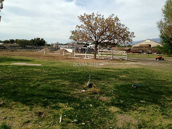 2nd image of 6548 Deer Springs Way