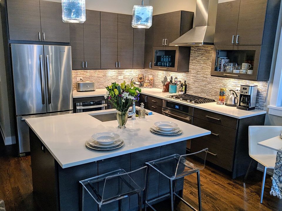 Kitchen with Jenn Air appliances