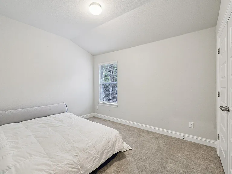 21709 Osage Ln — Photo 22