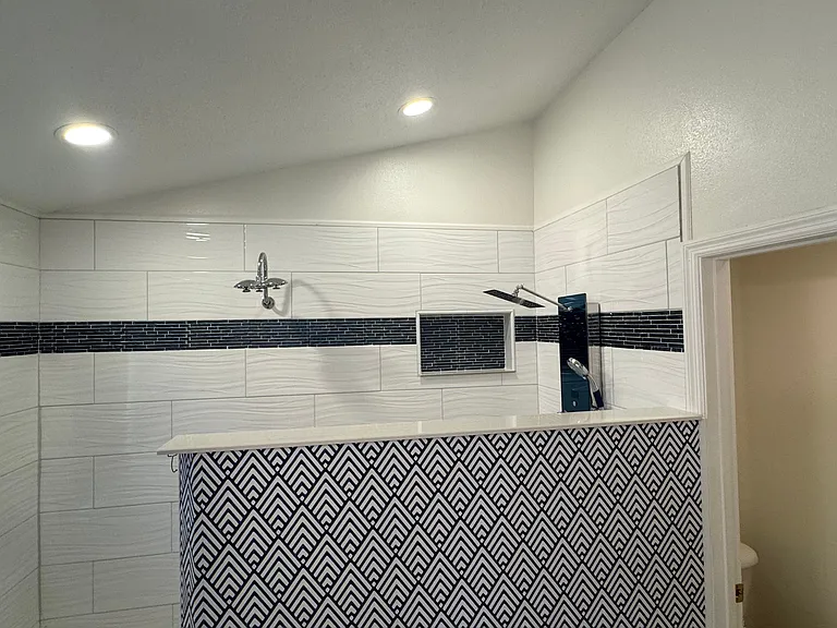 1823 Ashton Dr E — Photo 19