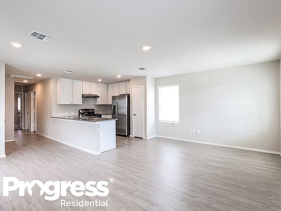 5th image of 5509 Verdugos Palace