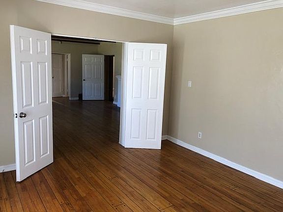 2nd image of 6019 Hart Ave