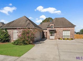 37711 Rue De Vior, Denham Springs, LA 70706