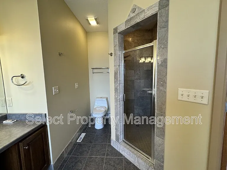 12134 Fairway Winds Ct — Photo 24