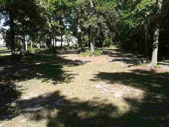 3rd image of 804 Willbrook Cir