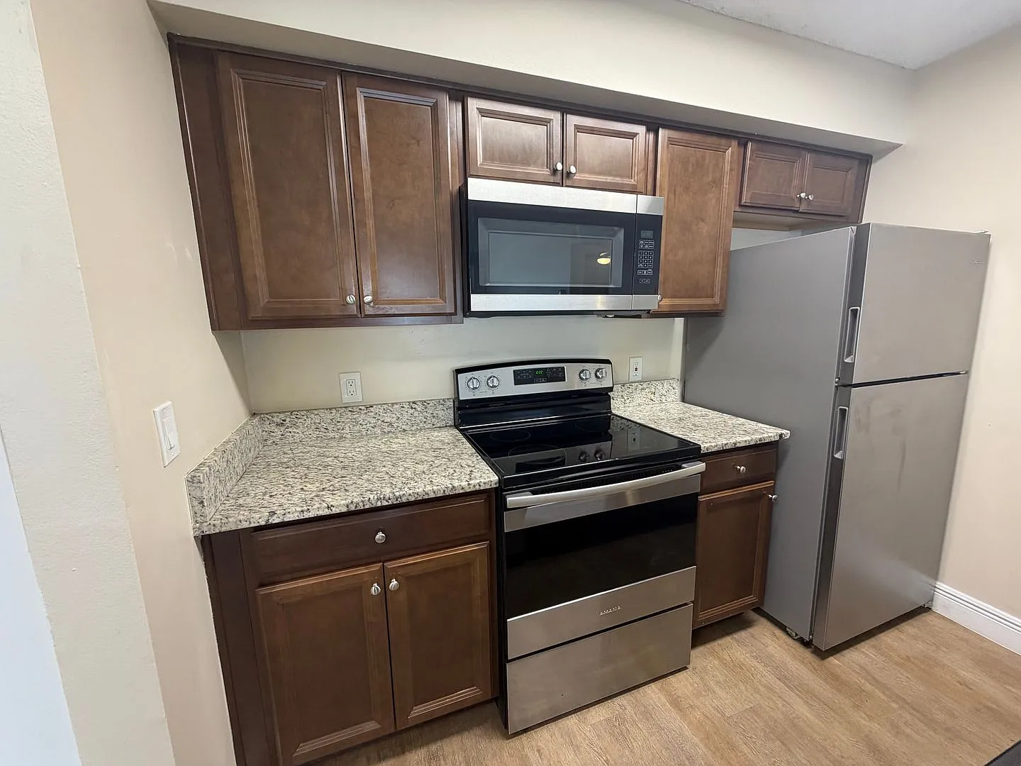5321 Summerlin Rd — Photo 4
