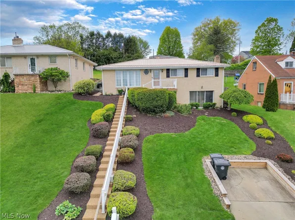 2711 Whitehaven Blvd, Steubenville, OH 43952