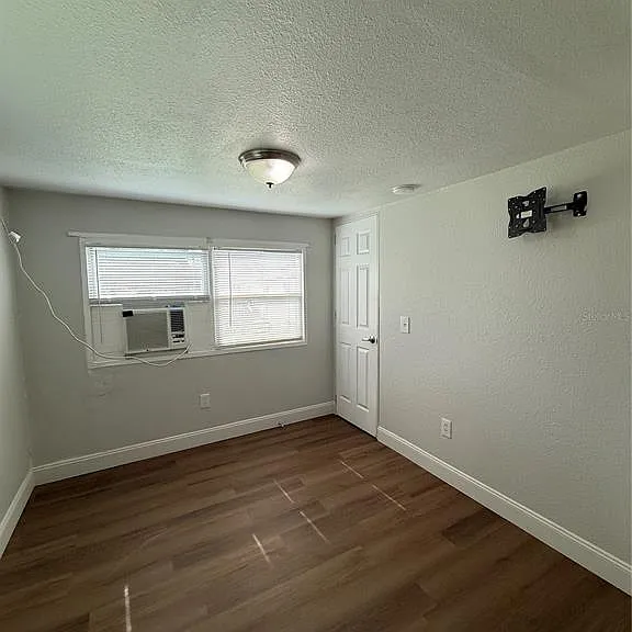 37412 Carringer Rd #37412 — Photo 13