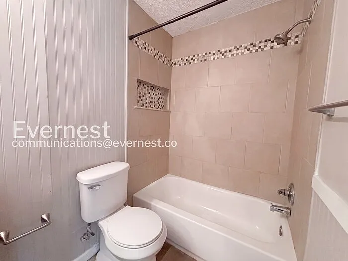 2719 Meadowgrass Ln — Photo 21