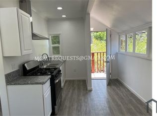 1025 S Victoria Ave #B, Corona, CA 92879