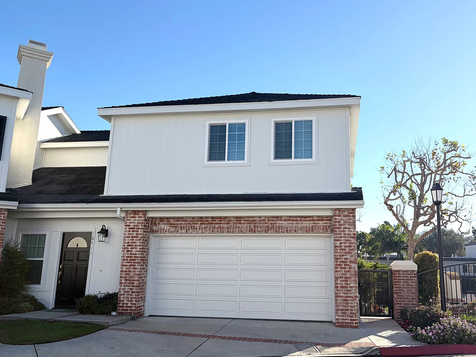 3 bed, 2.5 bath, 1515 sqft, $4,300 — Photo 2