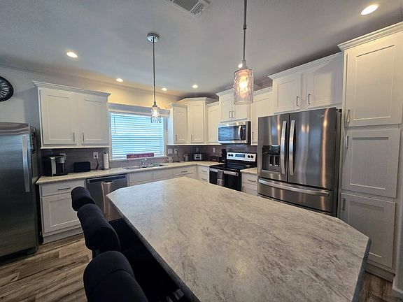 5th image of 6164 SW 18th Way #8