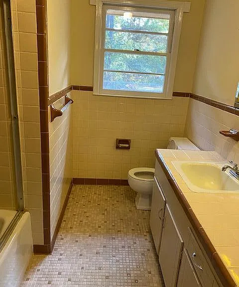 126 Gayle St — Photo 10