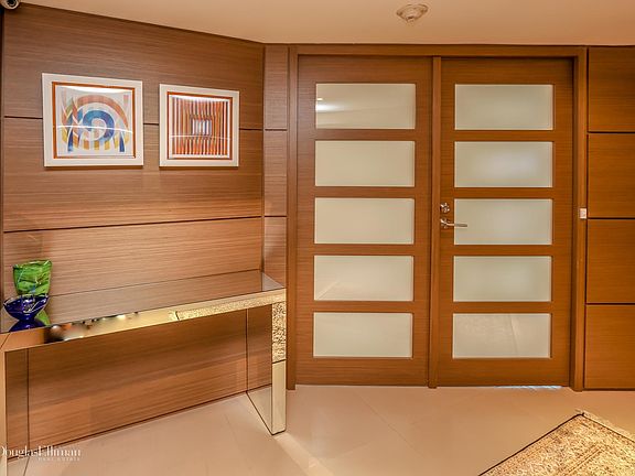 5th image of 3201 NE 183rd St APT 1601