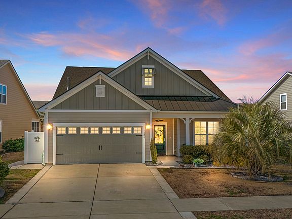 2nd image of 1828 Parish Way