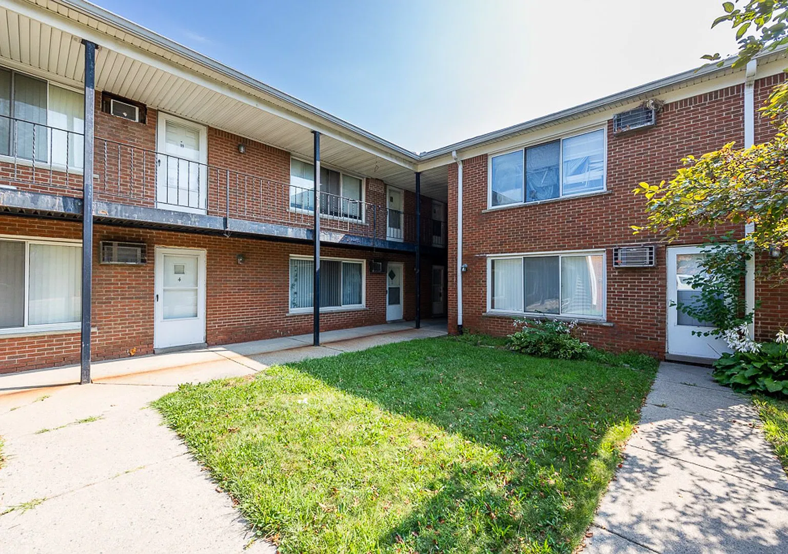 22330 W Warren - 22330 W Warren Ave LLC — Photo 1