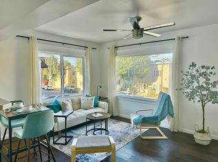 17 Bonito Ave #21, Long Beach, CA 90802