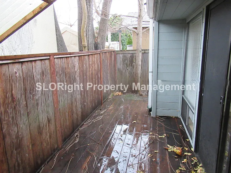 469 Sandercock St #C — Photo 10