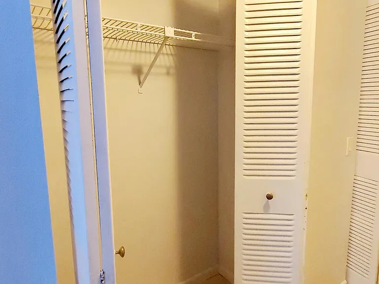 721 N Pine Island Rd #103 — Photo 26