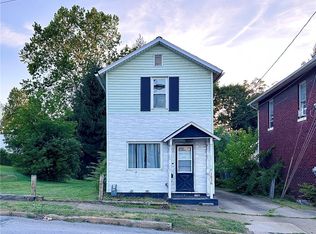 1816 Moravia St, New Castle, PA 16101