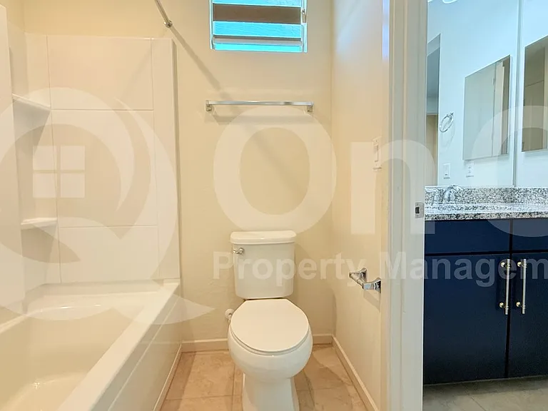 21019 N 60th Ter — Photo 37